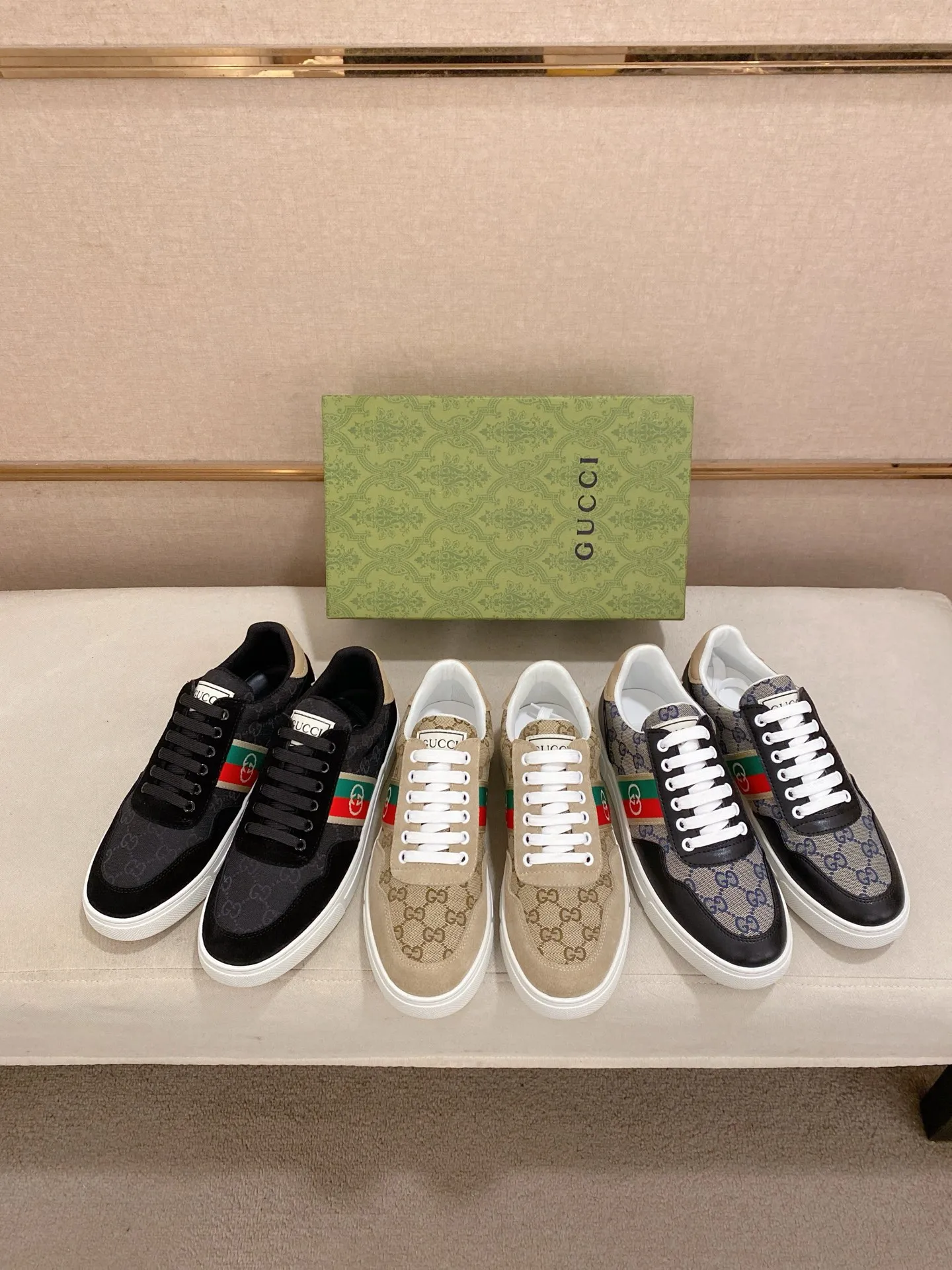 Men's clothing and shoes💰:440💰 (GUCCI) The latest model from the official website 🎁🎁Casual and fashionable men's shoes👟, hot style 💥The version is simple and elegant, exclusive for trendy men. Unique official website latest brand elements 👑Gucci original decoration, fashionable and generous, the fabric is original cowhide ✅sheepskin lining, the official website specifies wear-resistant casual outsole, the classic model is taken in kind at the counter🎬38-44 (45 is not returned or exchanged)